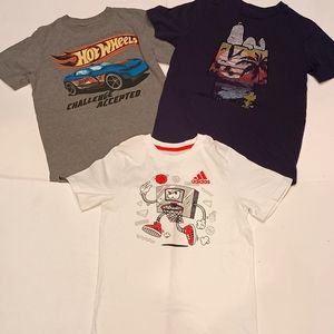 EUC BOYS CHARACTER TEE'S SIZE SMALL 8